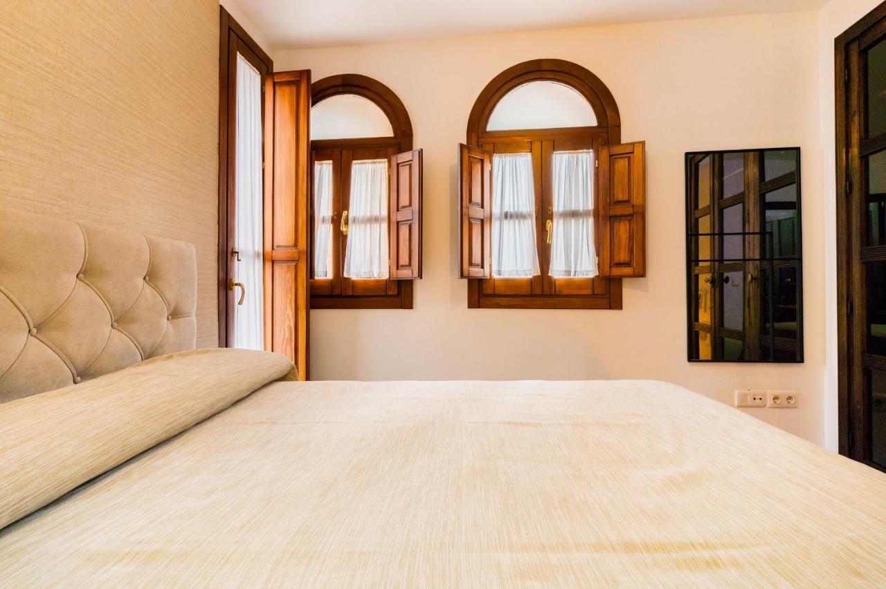 Duplex Deluxe Sevilla Center & Parking Opcional Zewnętrze zdjęcie