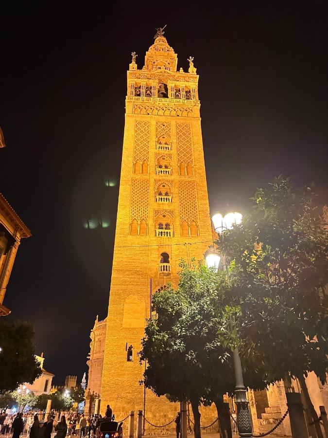 Duplex Deluxe Sevilla Center & Parking Opcional Zewnętrze zdjęcie